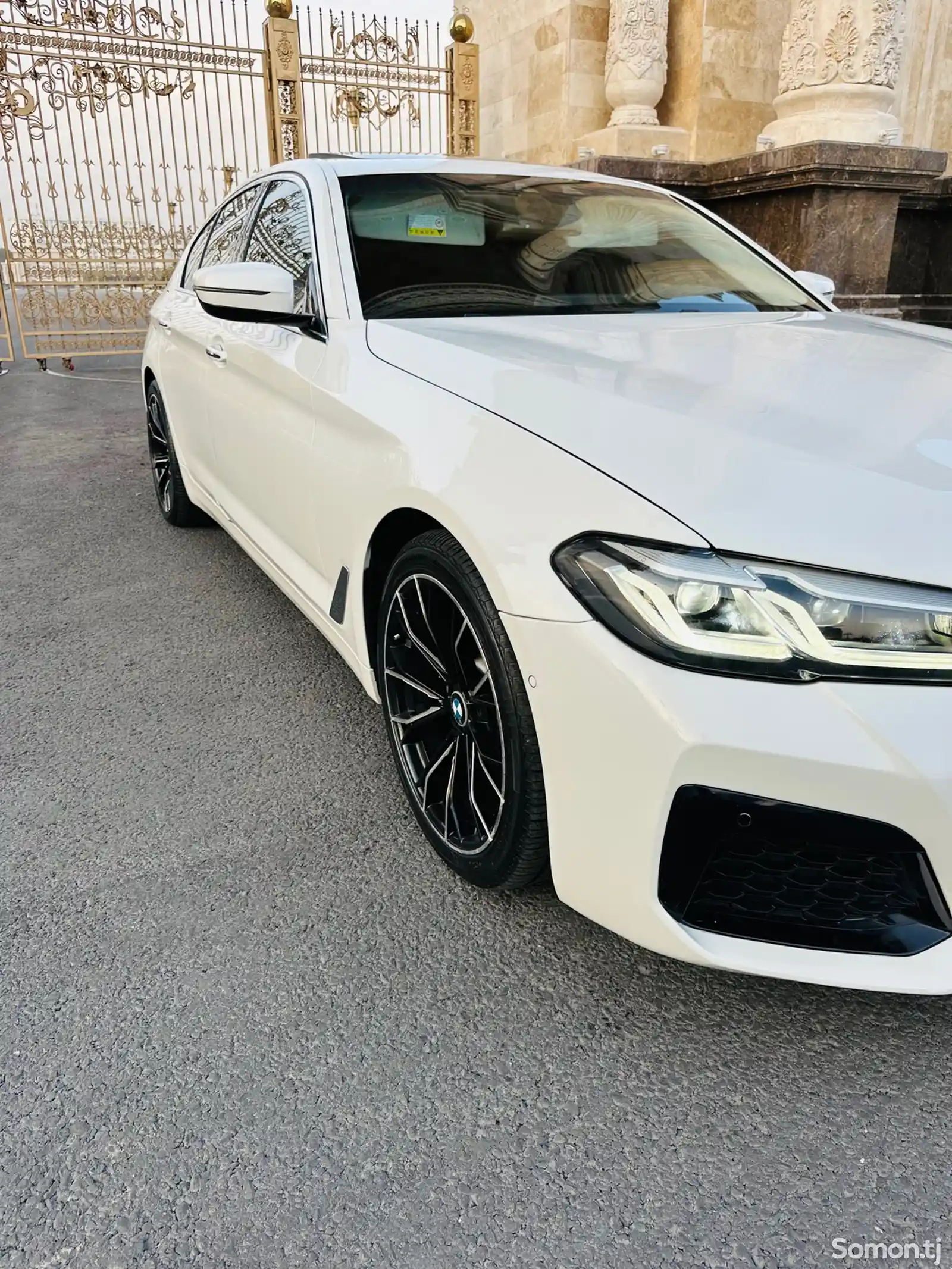 BMW 5 series, 2019-8