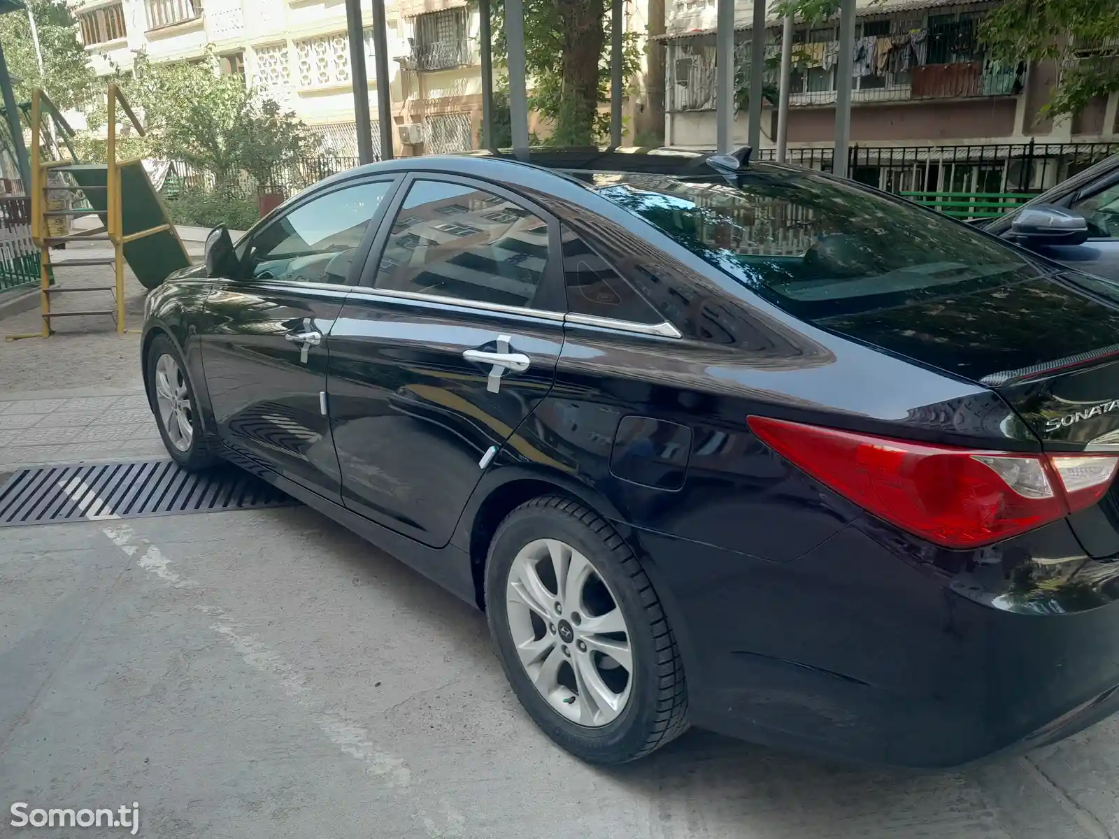 Hyundai Sonata, 2010-1