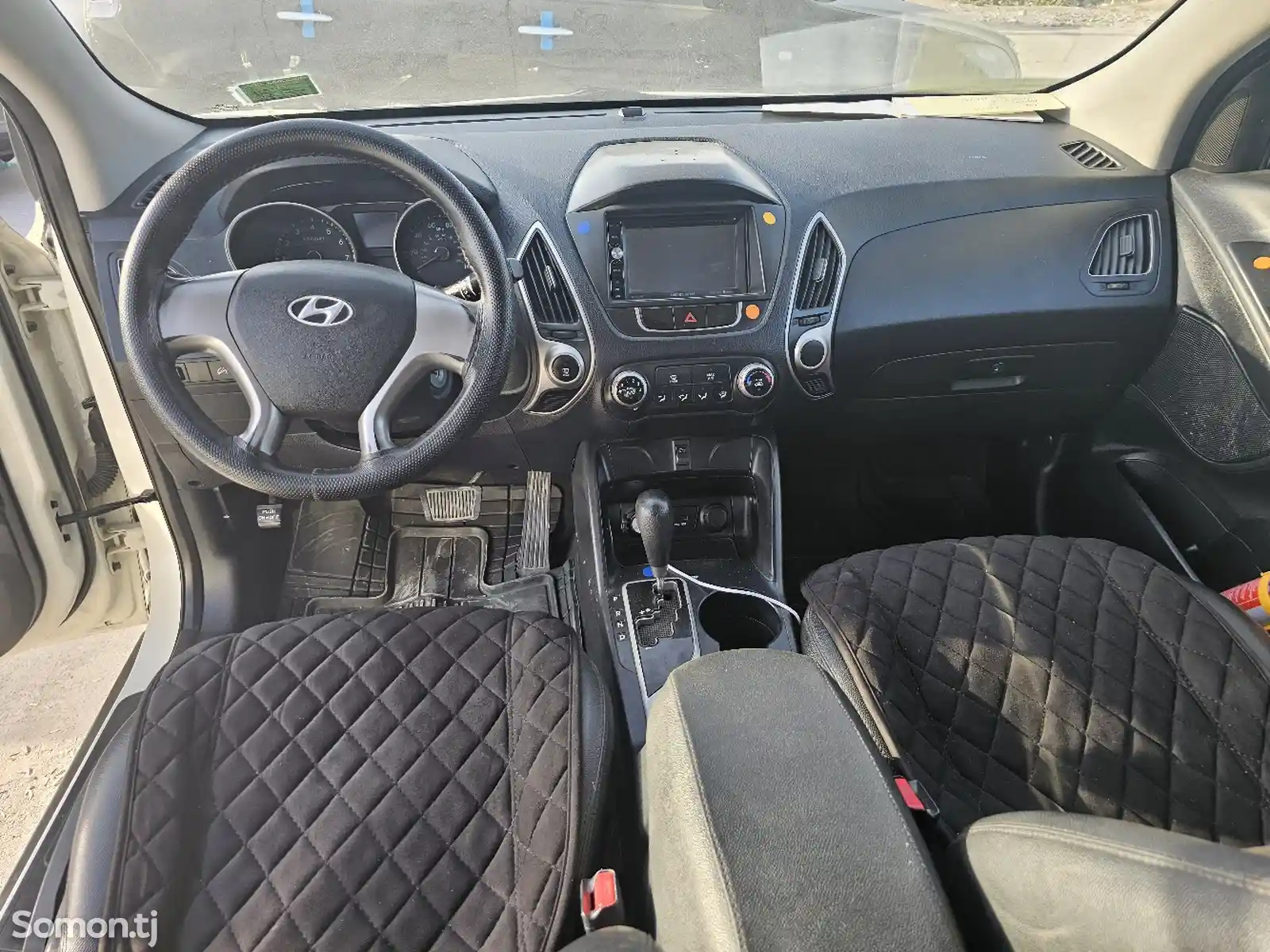 Hyundai Tucson, 2010-5