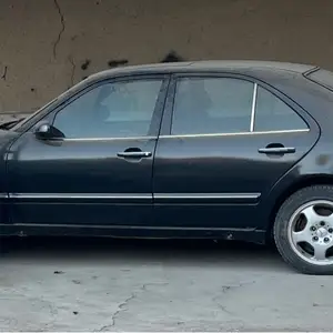 Mercedes-Benz E class, 1995