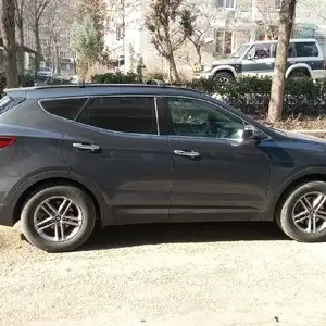 Hyundai Santa Fe, 2017