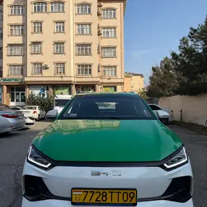 BYD E2, 2023