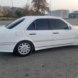 Mercedes-Benz C class, 1998