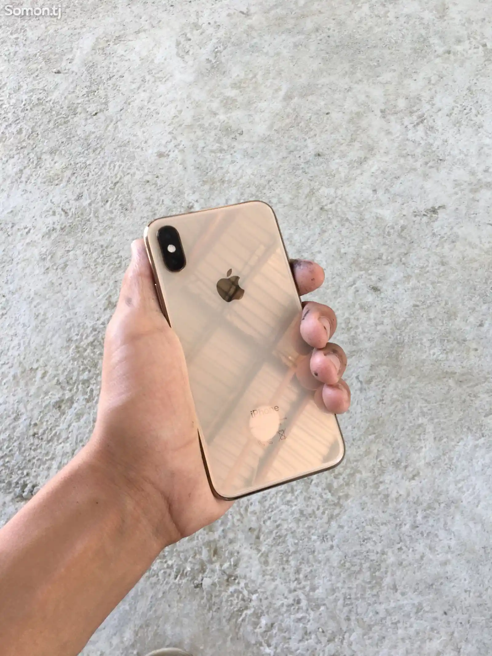 Apple iPhone Xs, 64 gb, Gold-2