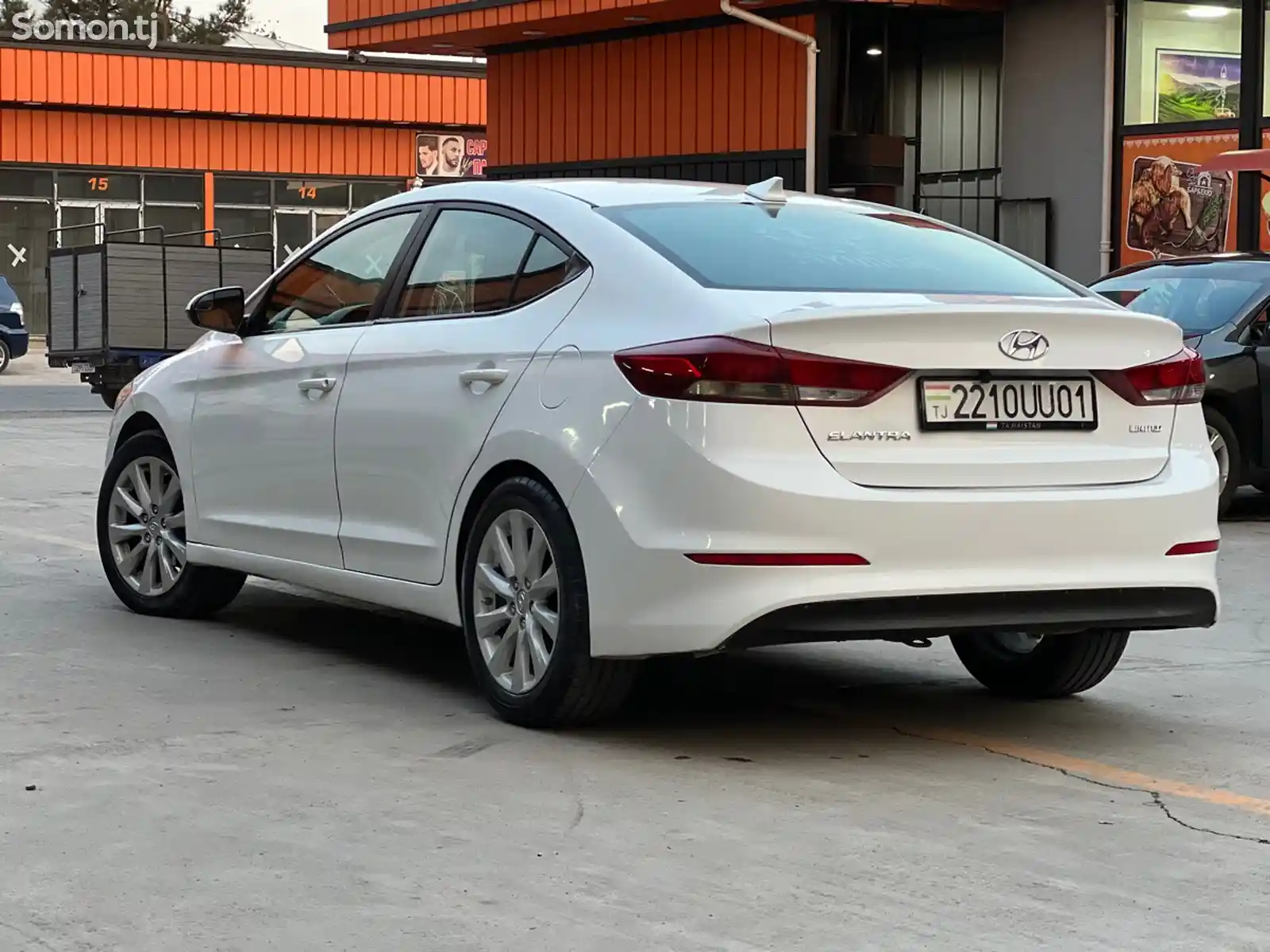 Hyundai Elantra, 2017-3