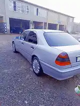 Mercedes-Benz C class, 2000-4