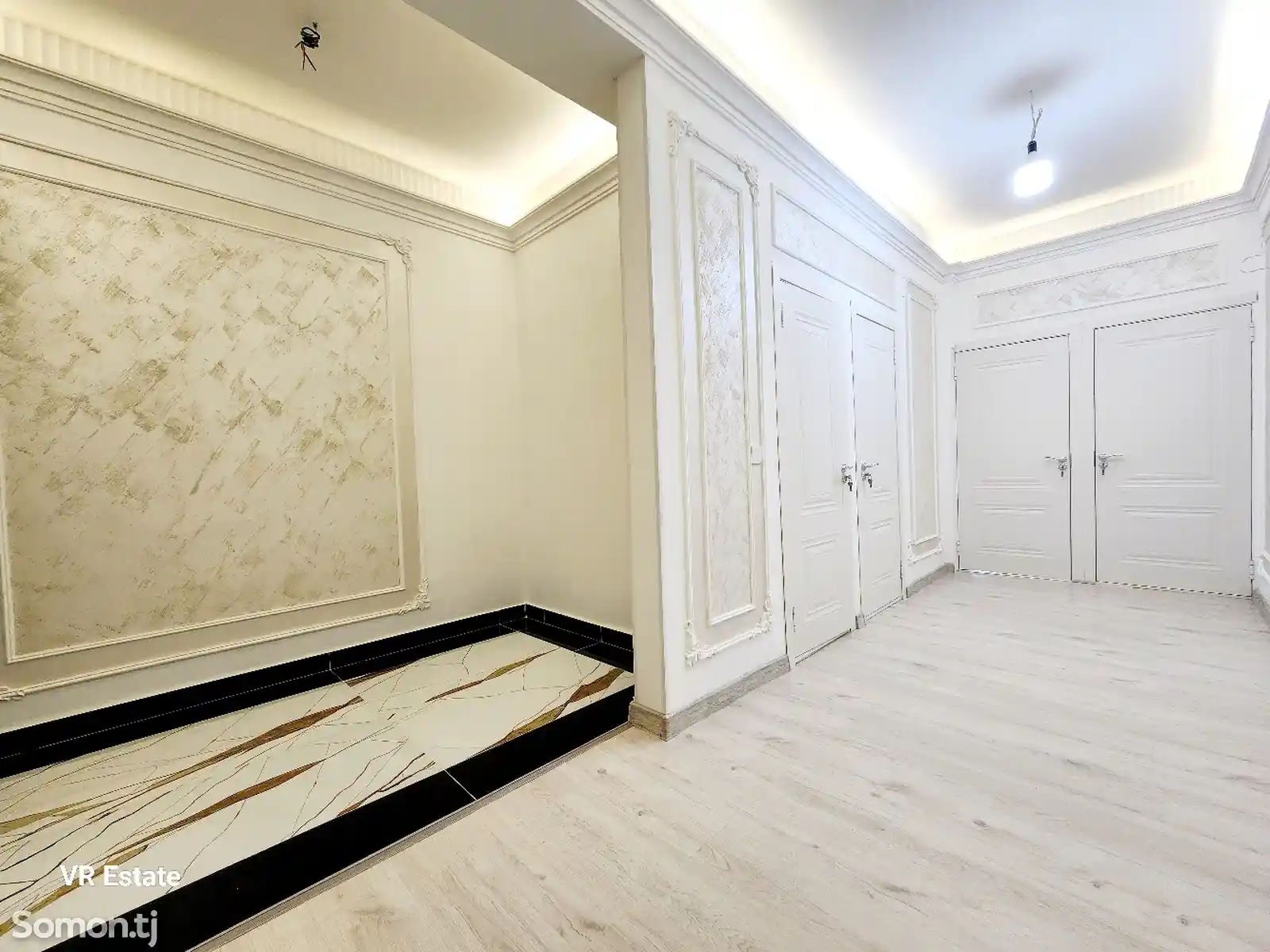 3-комн. квартира, 13 этаж, 92 м², Голубой Экран-9