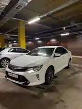 Toyota Camry, 2017-3