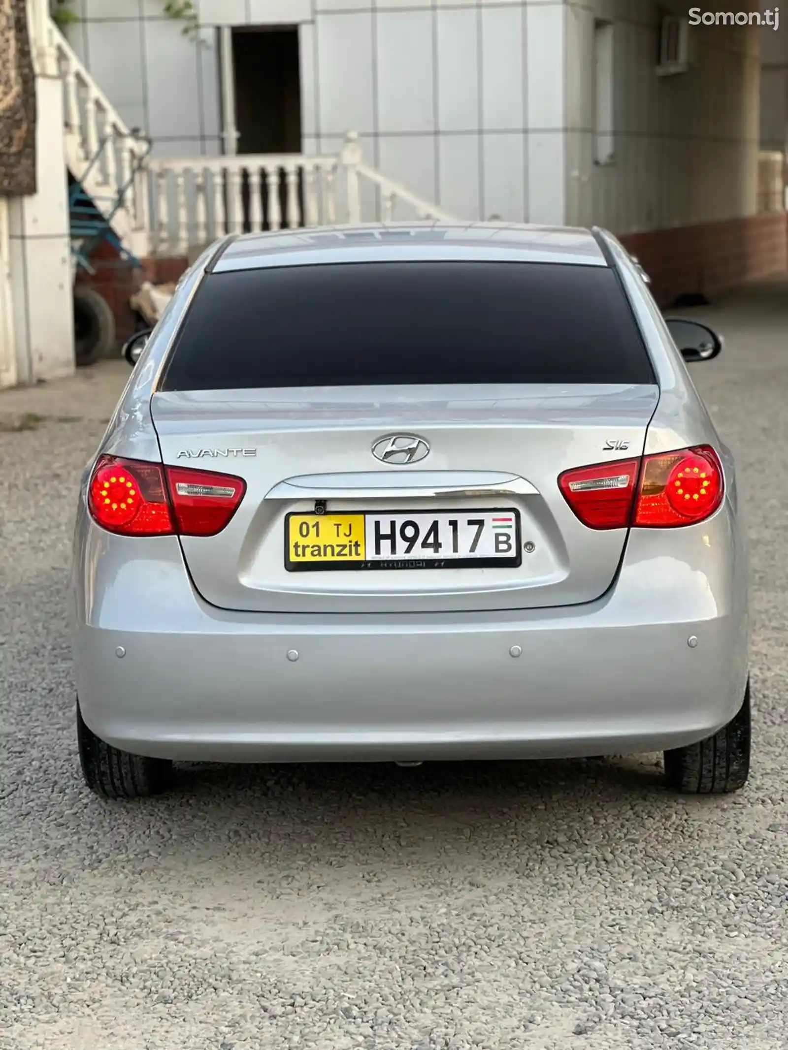 Hyundai Avante, 2010-4