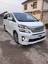 Toyota Vellfire, 2014-2