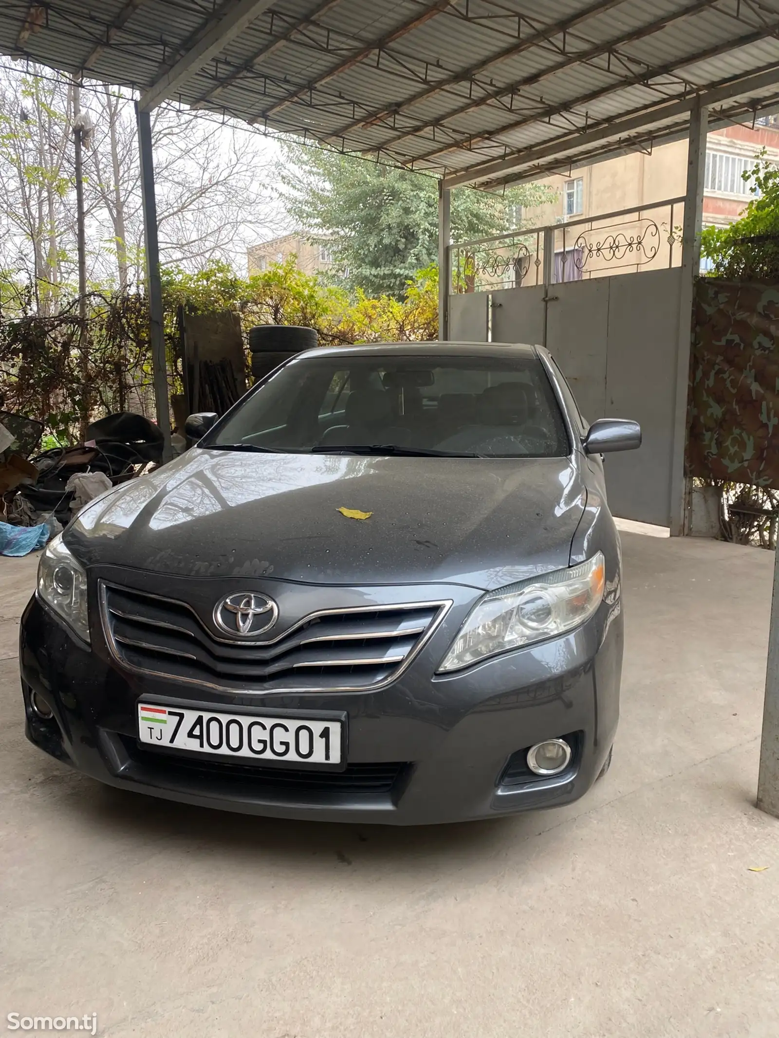 Toyota Camry, 2010-1