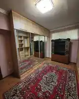 6-комн. квартира, 1 этаж, 180 м², 19 мкр-7