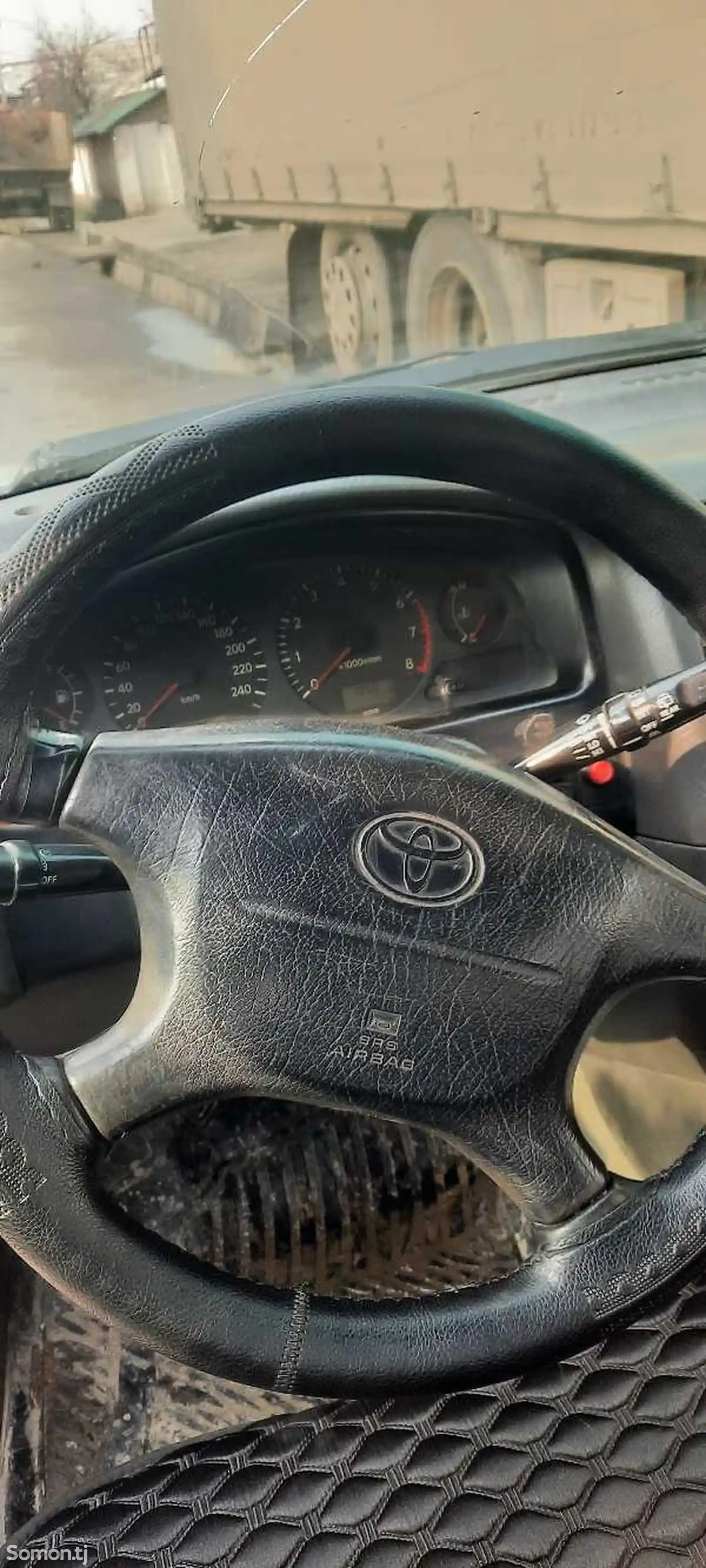 Toyota Avensis, 1999-8
