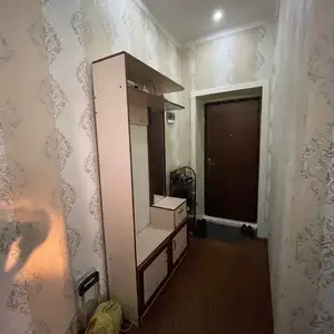 2-комн. квартира, 2 этаж, 63 м², Фирдавси