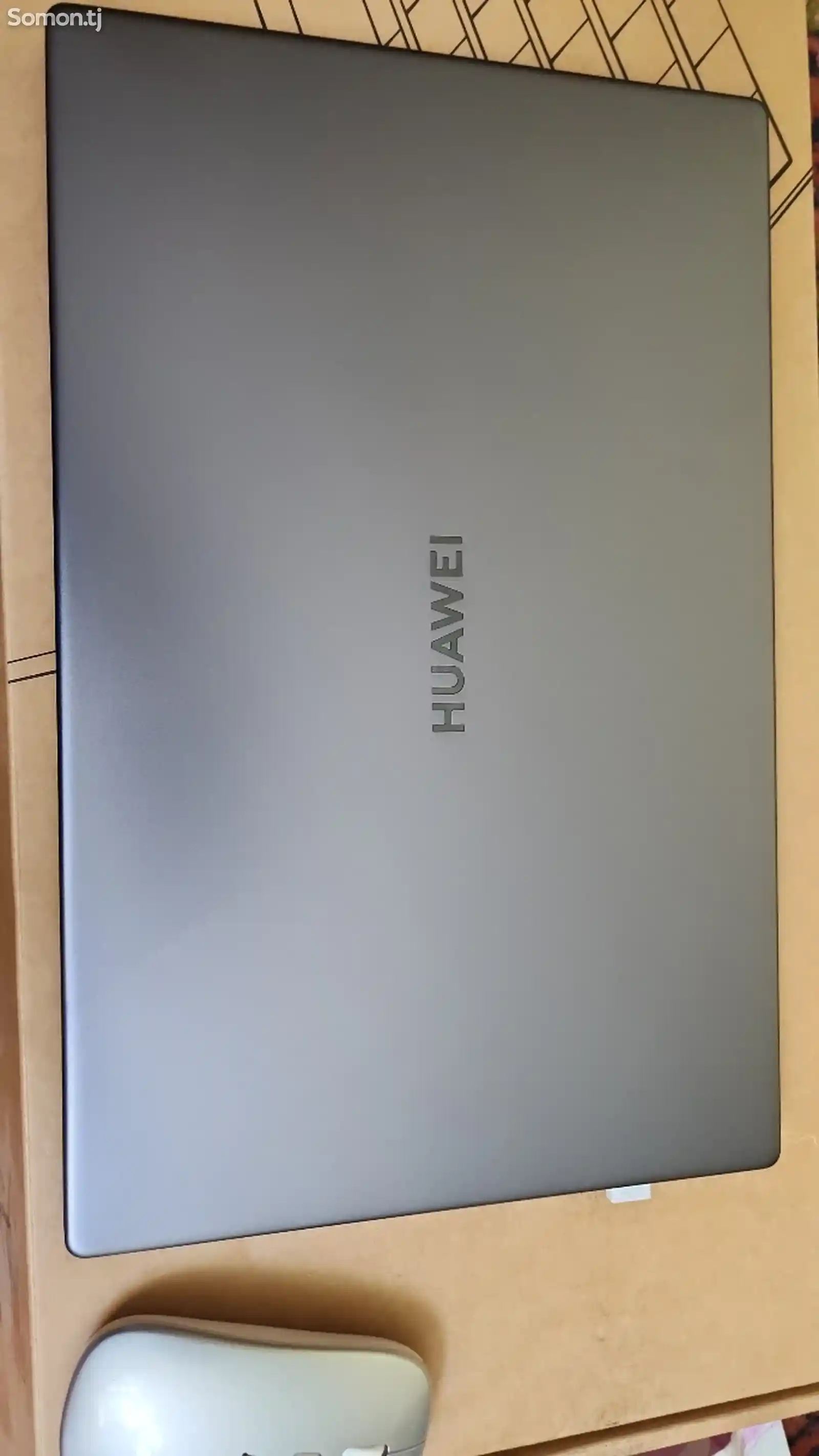 Ноутбук Huawei-4