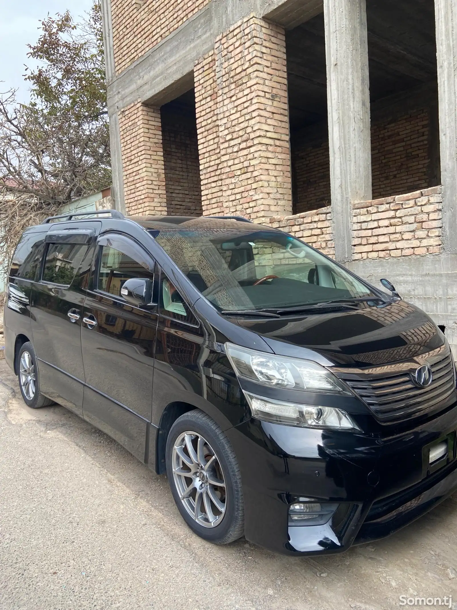 Toyota Vellfire, 2014-1