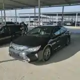 Toyota Camry, 2015-3