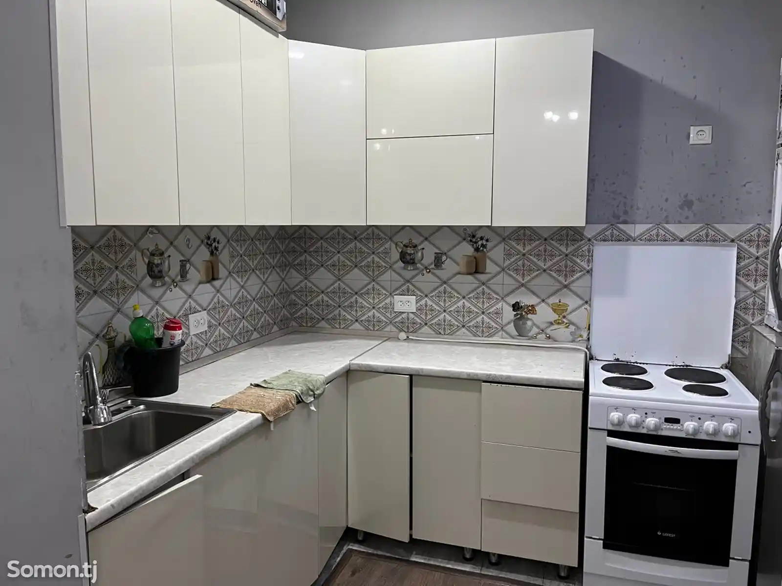 4-комн. квартира, 1 этаж, 90м², Фирдавси-10