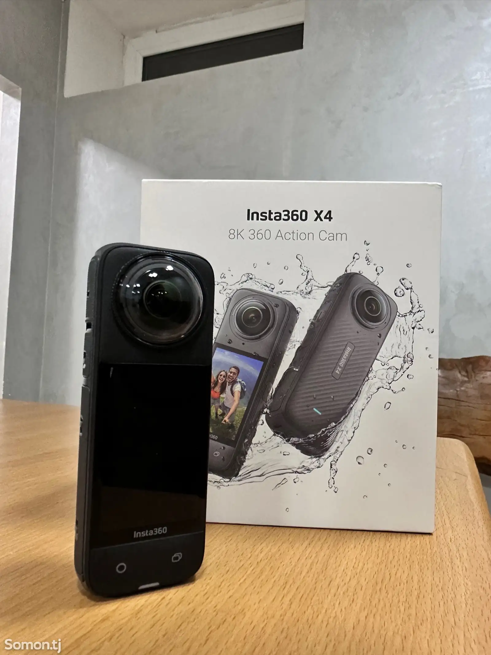 Видеокамера Insta360 X4-1