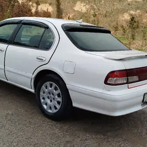 Nissan Cefiro, 1998