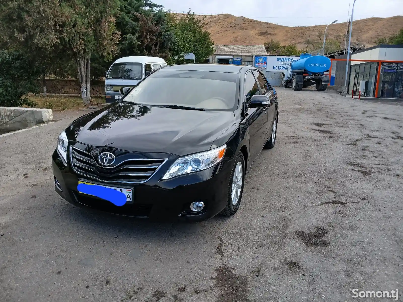 Toyota Camry, 2010-1