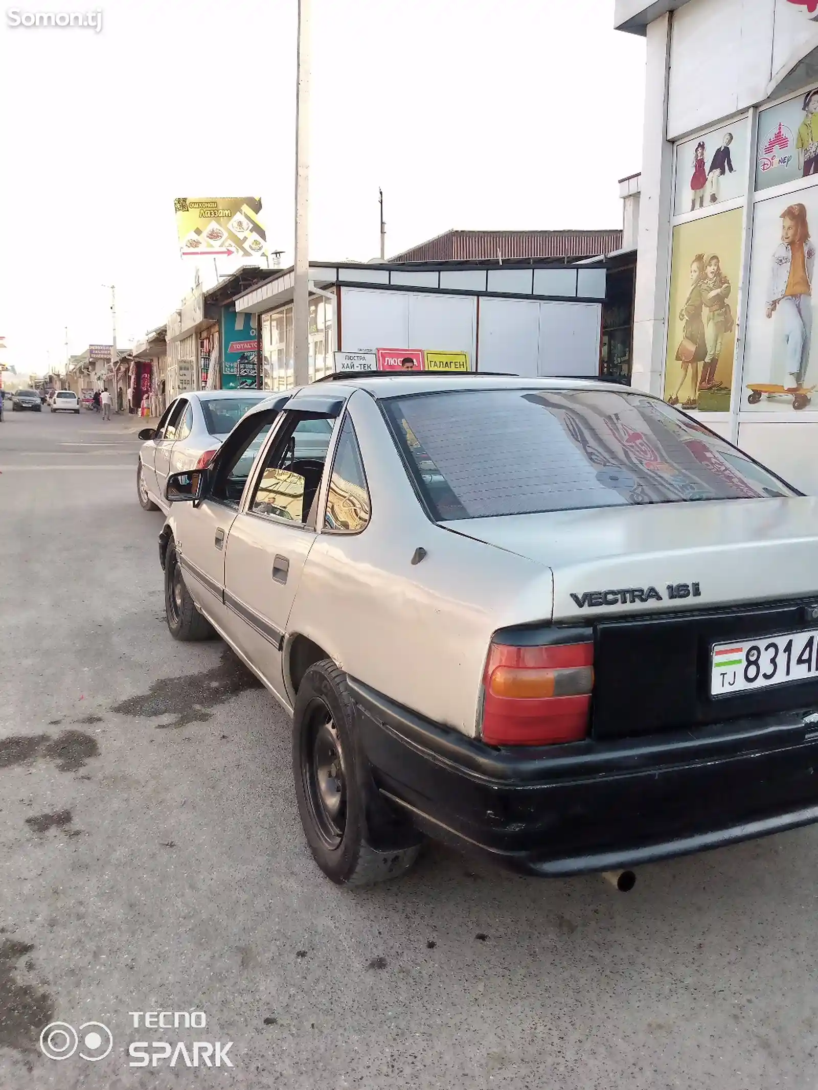 Opel Vectra A, 1993-1