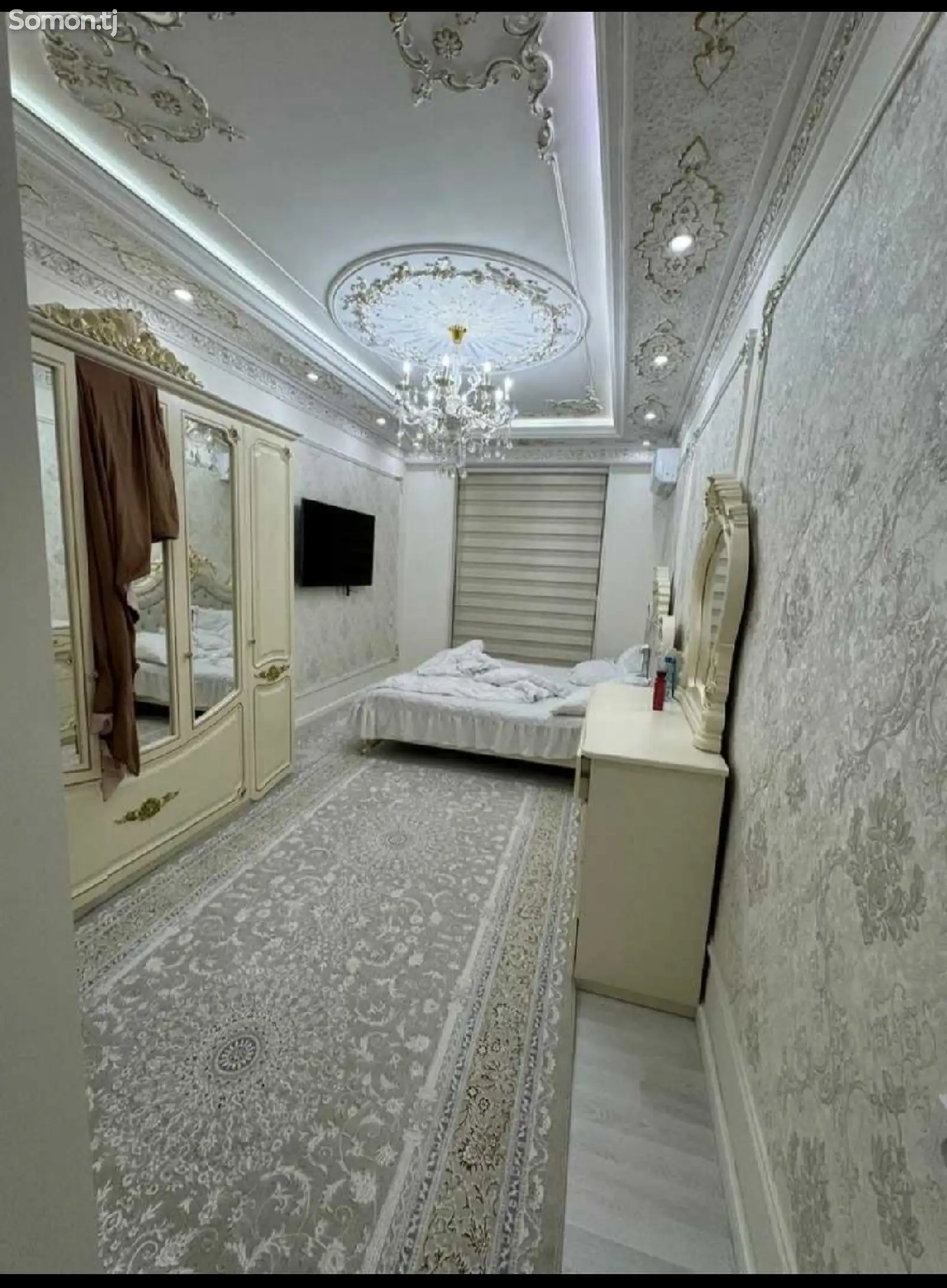 2-комн. квартира, 9 этаж, 90м², Цирк-1