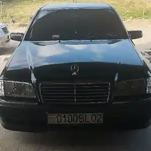 Mercedes-Benz S class, 2000