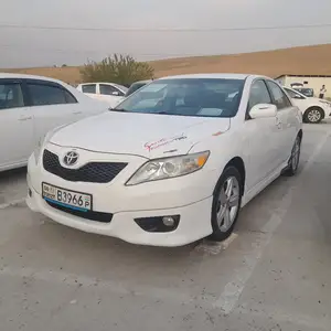 Toyota Camry, 2010