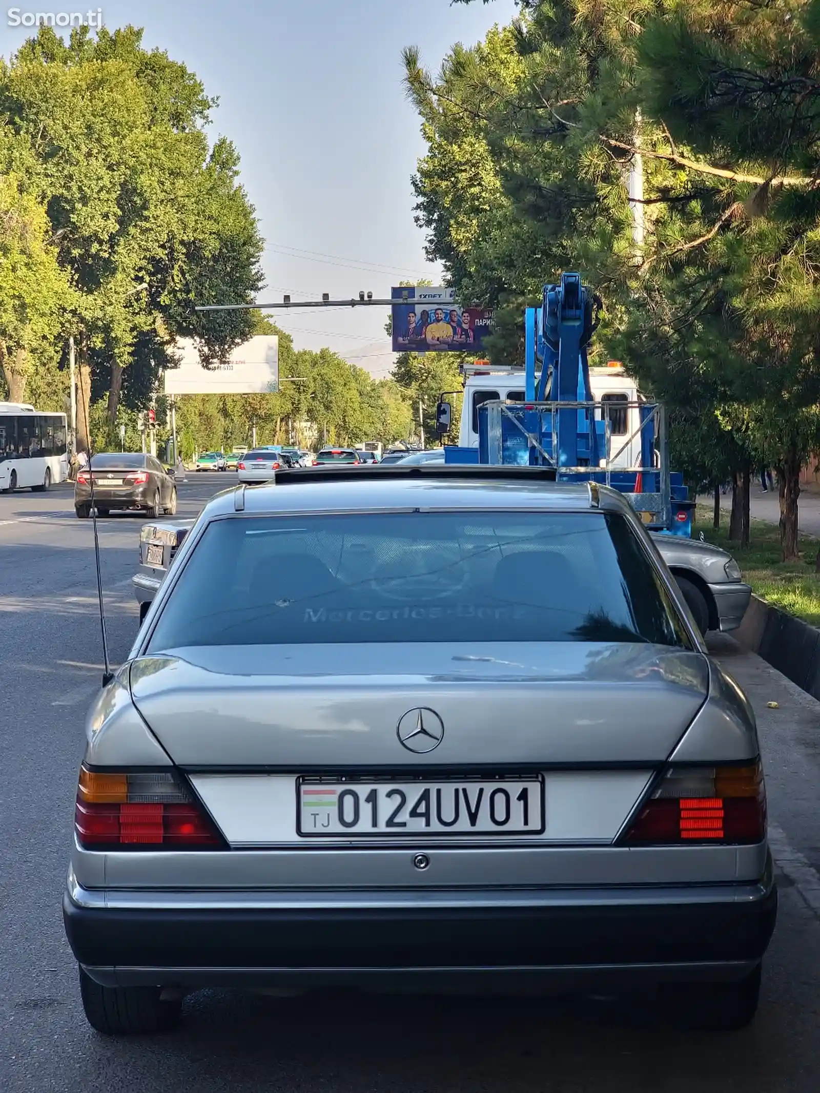 Mercedes-Benz W124, 1993-6