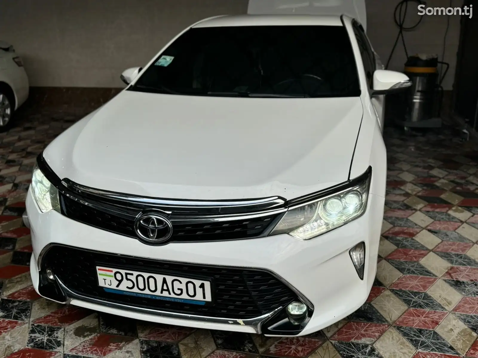 Toyota Camry, 2012-1