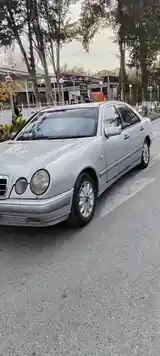 Mercedes-Benz E class, 1996-3