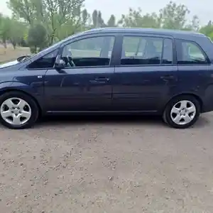 Opel Zafira, 2006