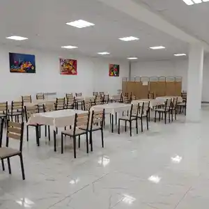 Комплект столов и стульев