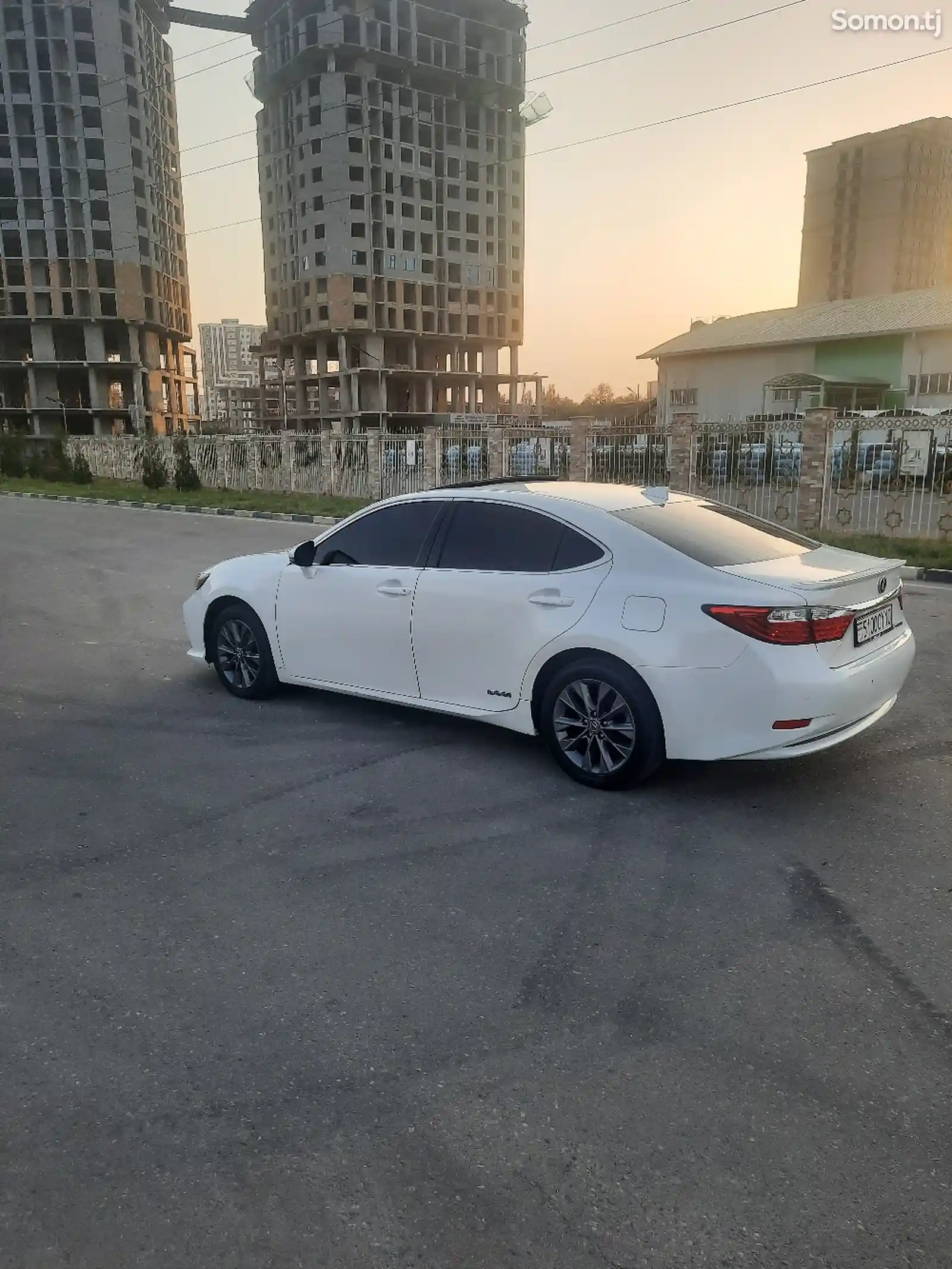 Lexus ES series, 2015-5