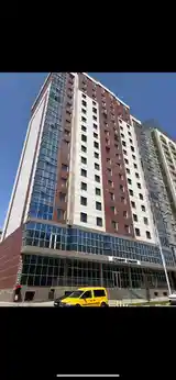 2-комн. квартира, 5 этаж, 71м², Овир-12