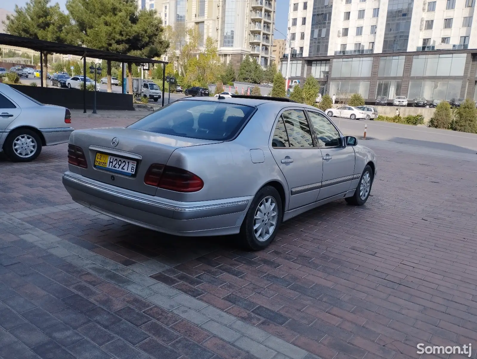 Mercedes-Benz E class, 2002-4