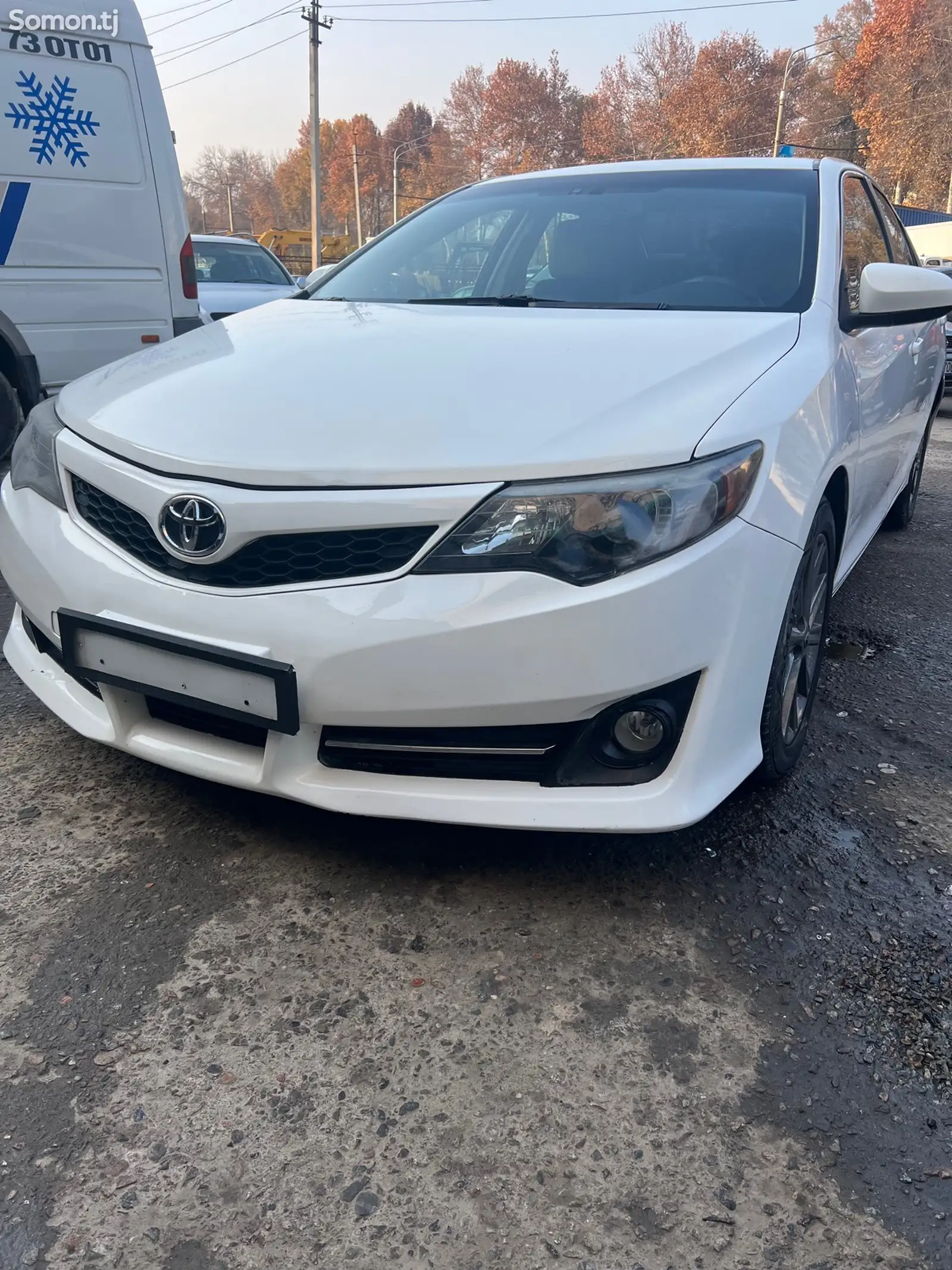 Toyota Camry, 2012-1