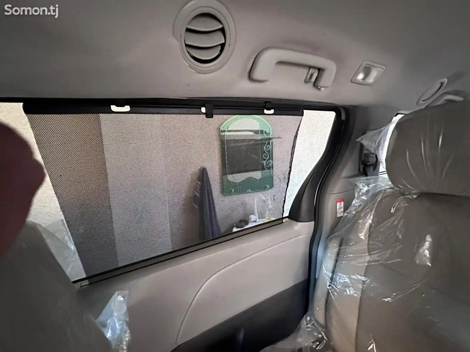 Toyota Sienna, 2015-6