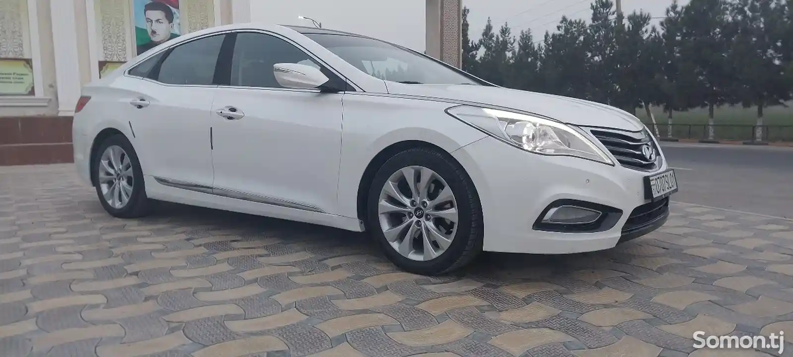 Hyundai Grandeur, 2012-8