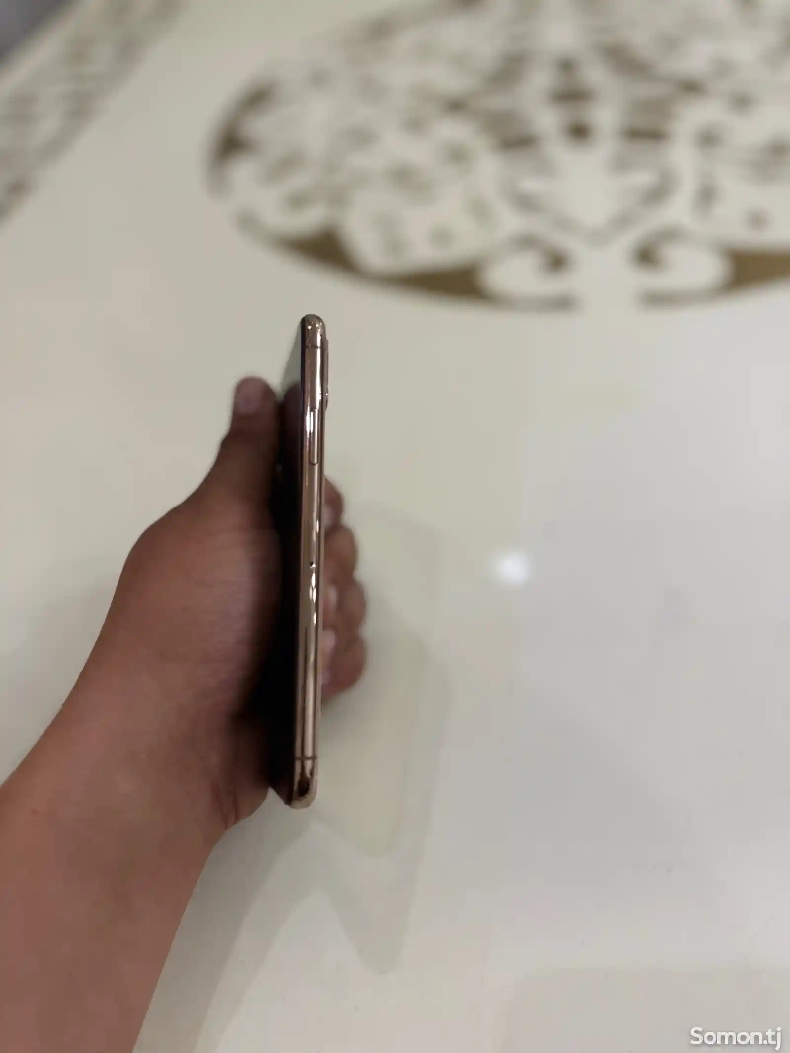 Apple iPhone Xs, 64 gb, Gold-3