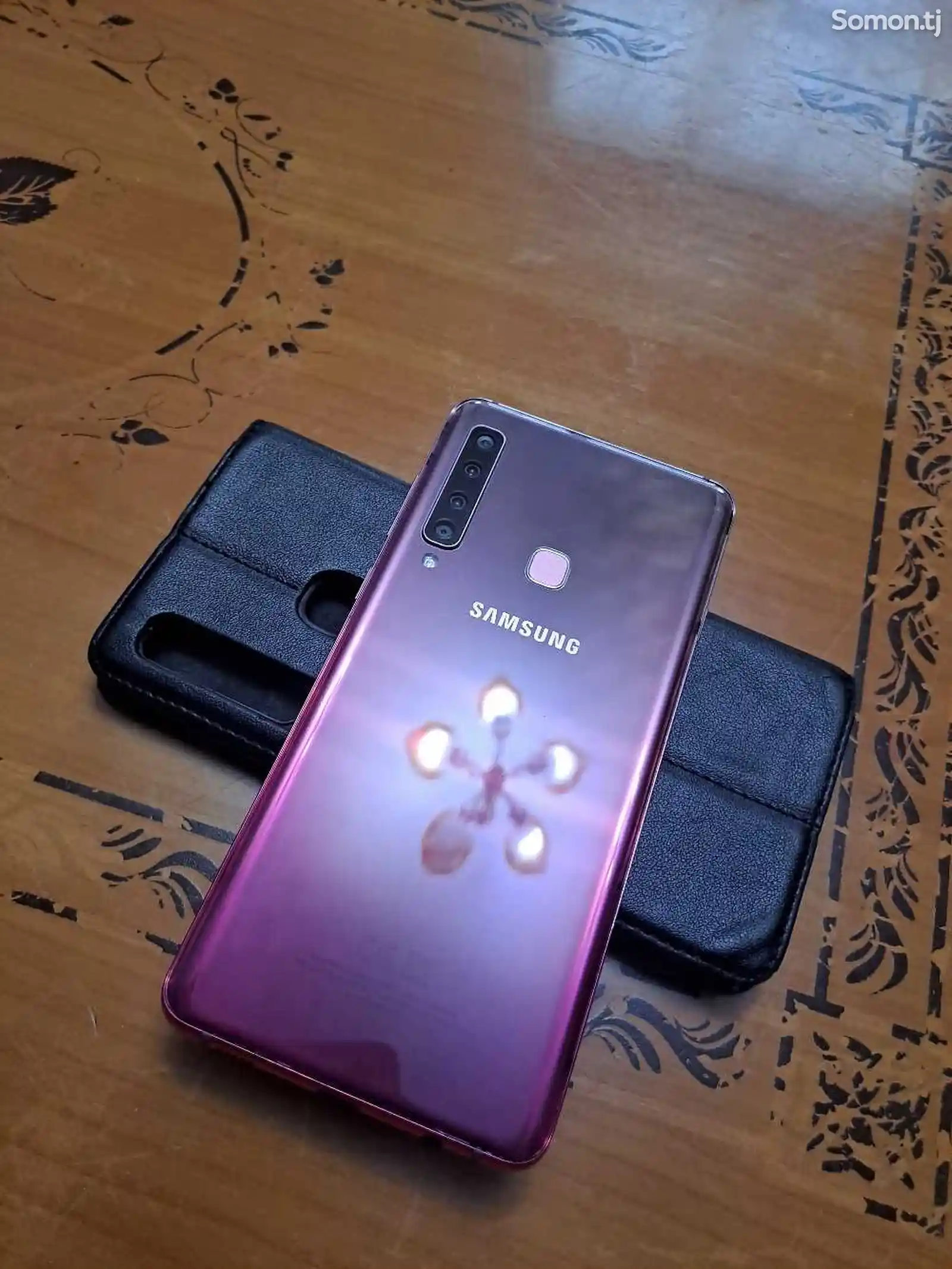 Samsung Galaxy A9 2018-5