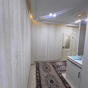 2-комн. квартира, 6 этаж, 60м², 82мкр