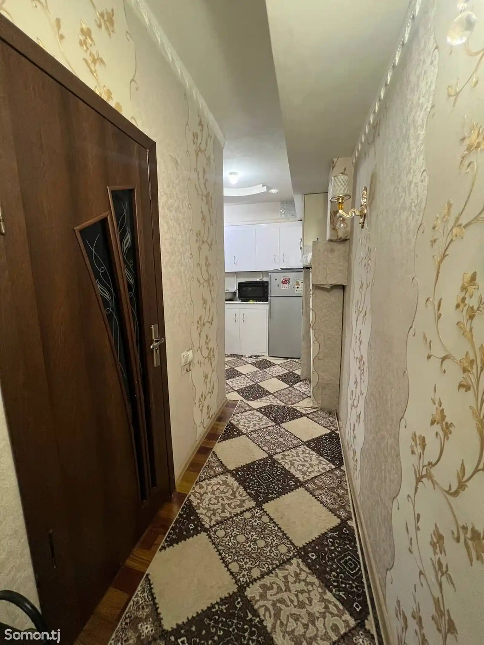 2-комн. квартира, цокольный этаж, 45м², Поворот аэропорта-10