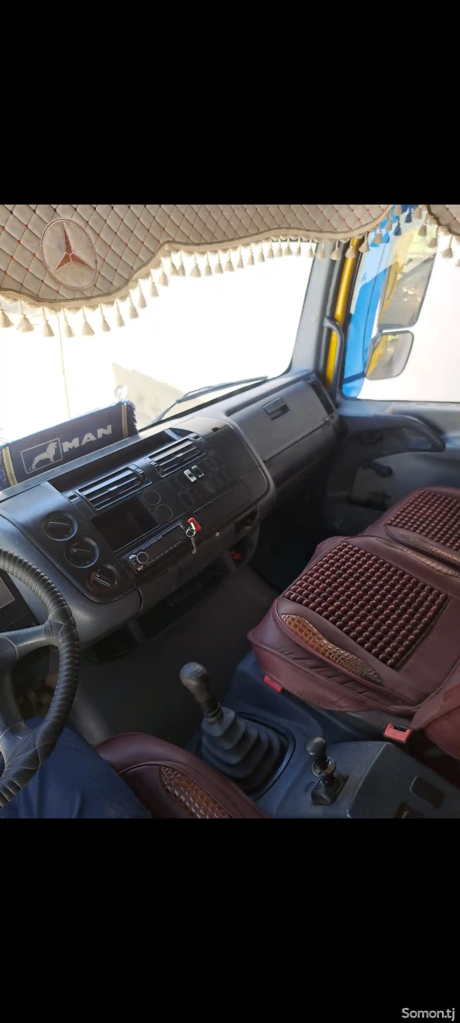 Бортовой грузовик Mercedes Benz Atego 815, 2001-10