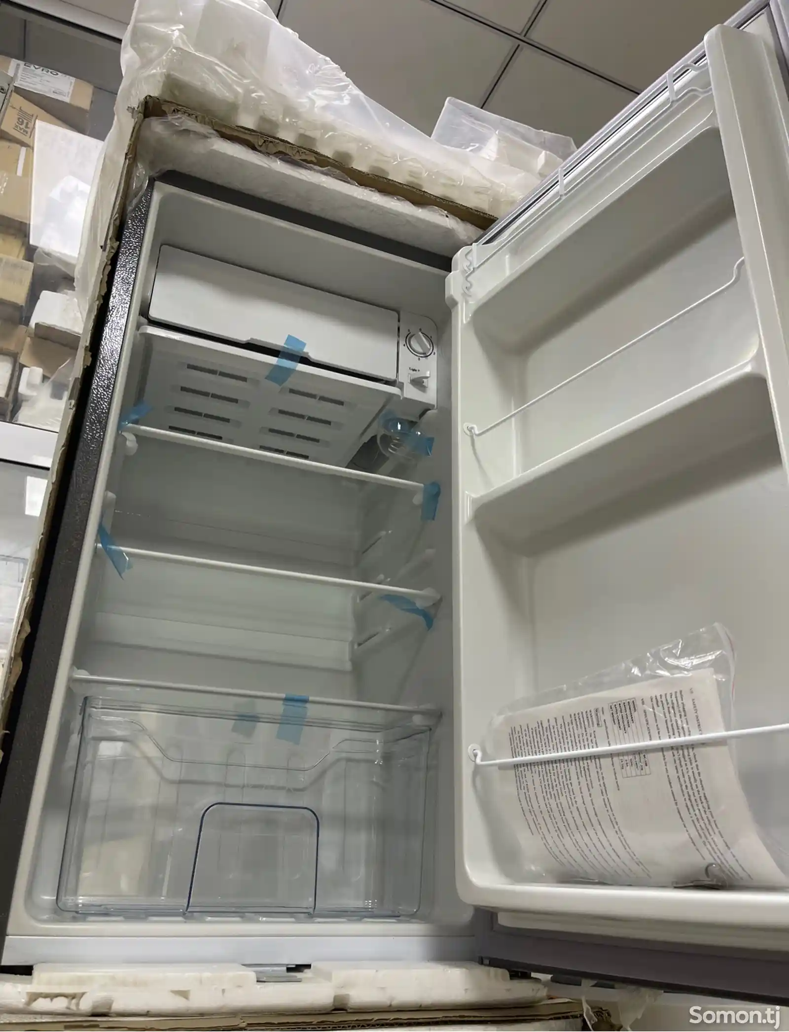 Холодильник маленький-2