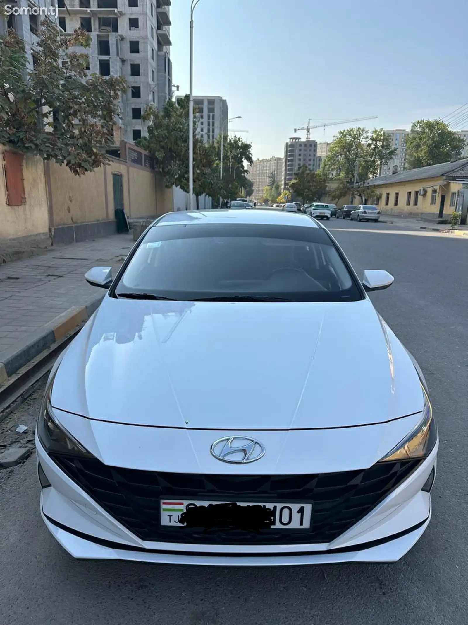 Hyundai Elantra, 2022-1