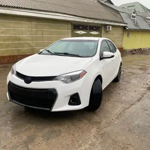 Toyota Corolla, 2015