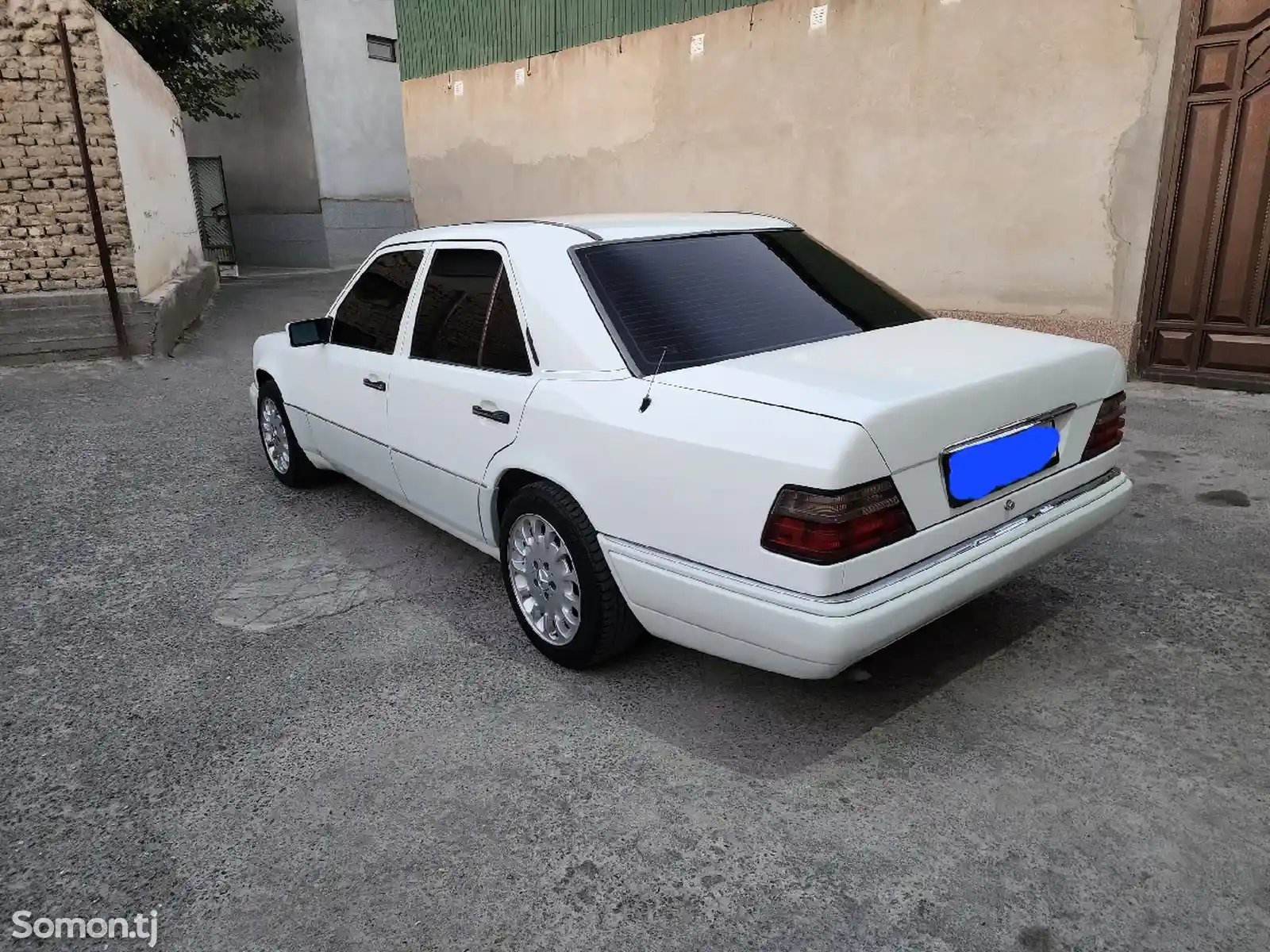 Mercedes-Benz W124, 1994-4