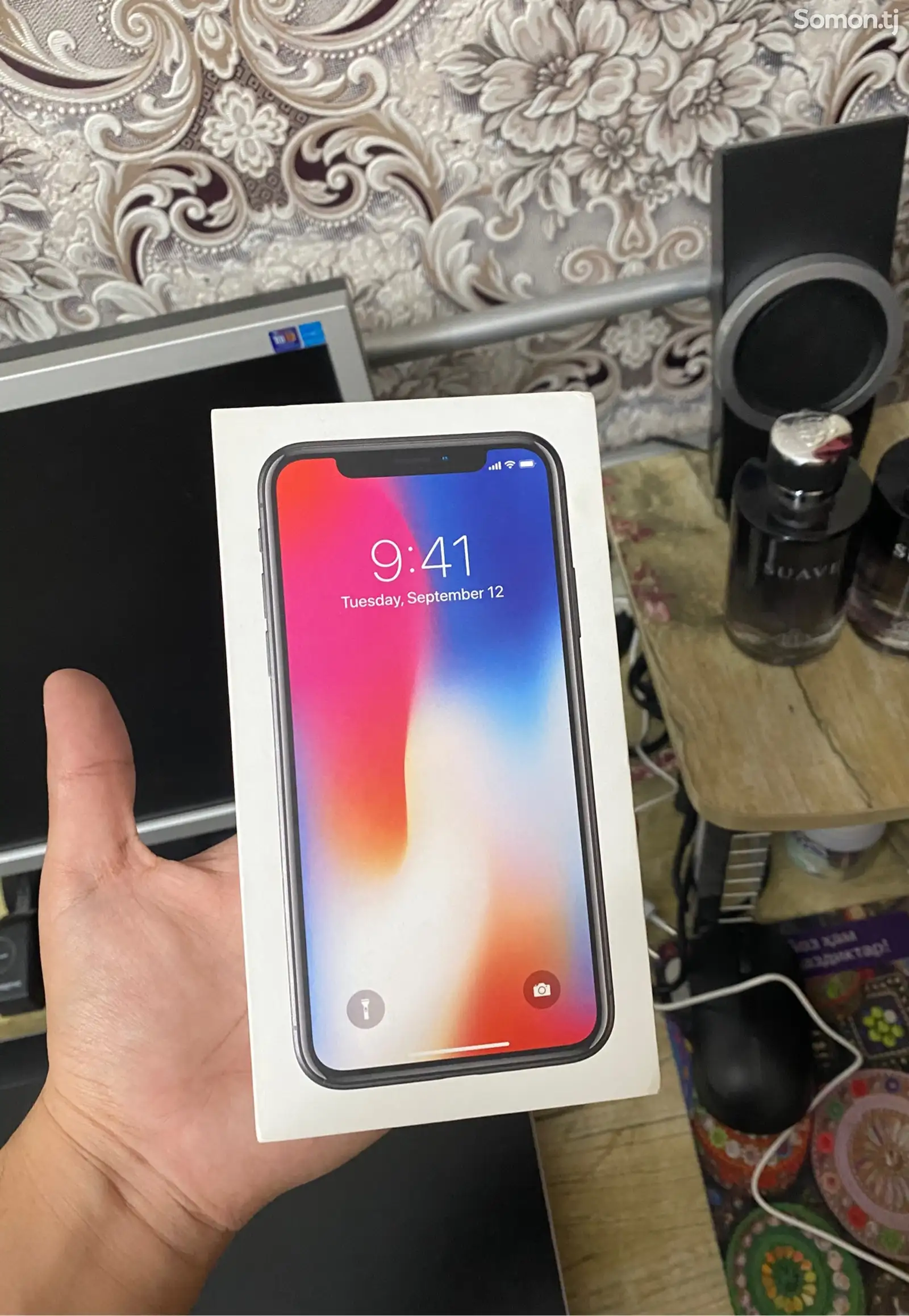 Коробка от Apple iPhone X-1